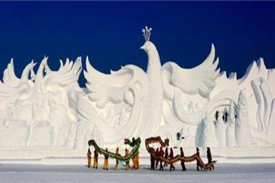 Explorer la sculpture de neige à Jilin